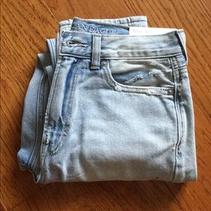 American Eagle mom jeans